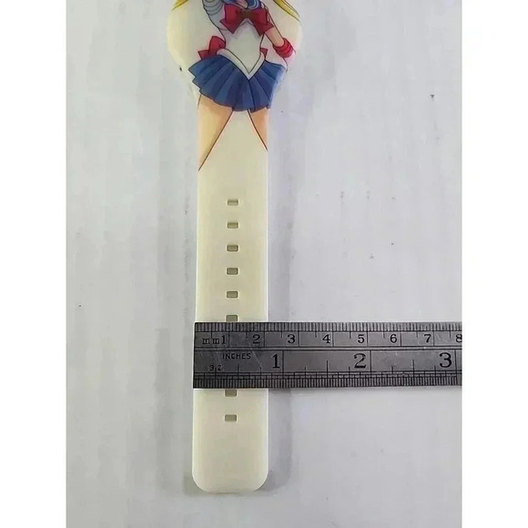 Rare Sailor Moon Accutime Watch SLM4001 Working New Battery 44mm - Picture 10 of 11